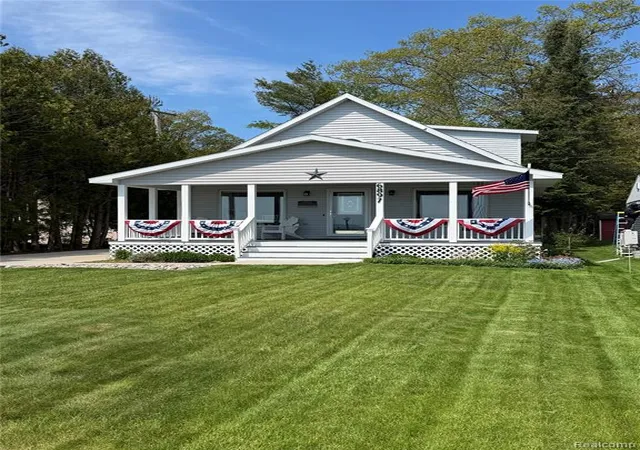 Homes for sale in Oscoda, MI | 6897 N Us Hwy 23, Oscoda, MI 48750 | MLS# 60997293