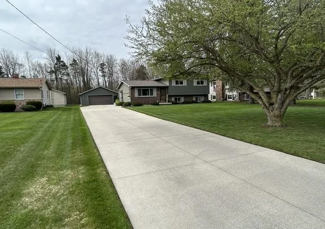 Homes for sale in Pinconning, MI | 709 Horn St, Pinconning, MI 48650 | MLS# 50206080