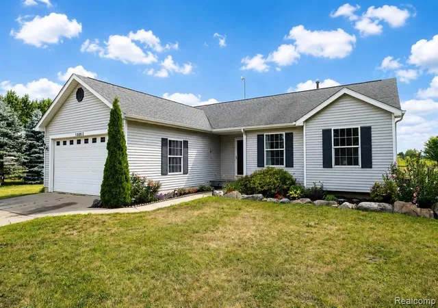 1st image of 13063 Seymour Rd, Gaines, MI 48436 | MLS# 61022018