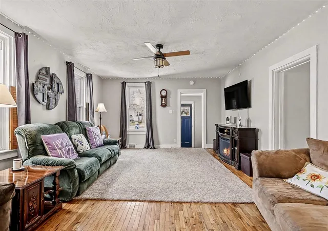 5th image of 512 Lagrange St, South Haven, MI 49090 | MLS# 70526001