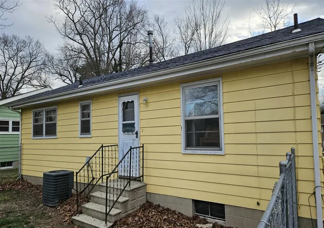 Homes for sale in New Buffalo, MI | 209 S Marshall St, New Buffalo, MI 49117 | MLS# 70524521