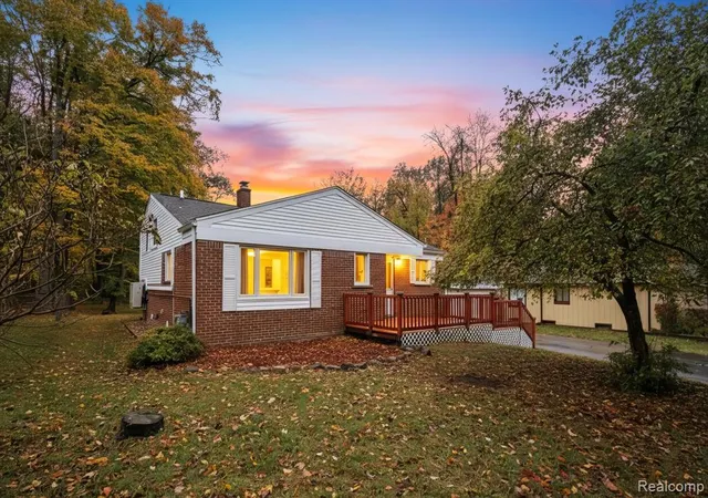 Photo 1 of Sale Pending at 21473 Lundy Dr, Farmington Hills, MI 48336 | MLS# 60980340 | Listing updated on 2026-07-07