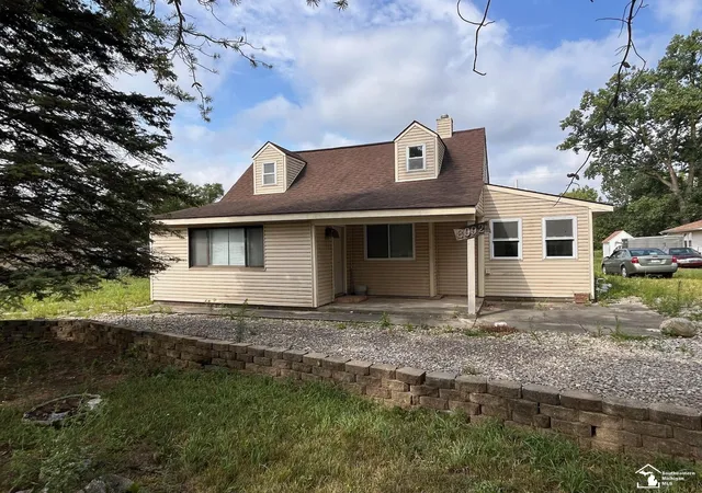 Photo 2 of Sale Pending at 8092 Marlowe Ave, Belleville, MI 48111 | MLS# 50219379 | Listing updated on 2026-08-30
