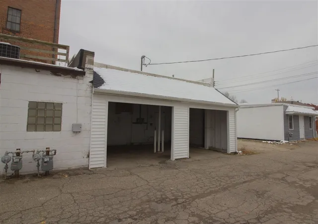 30th image of 108 S Main St, Plainwell, MI 49080 | MLS# 70544144