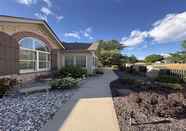 Photo 3 of Sale Pending at 5215 River Flow Ave #10, Wyoming, MI 49418 | MLS# 70554268 | Listing updated on 2026-09-03