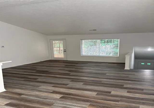 Homes for sale in Rockford, MI | 217 Hunters Ln #6, Rockford, MI 49341 | MLS# 70542646