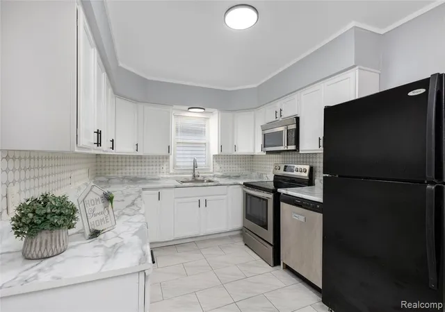 Photo 4 of Single family home for sale at 8287 Meadow Ave, Warren, MI 48089 2930 | MLS# 61025174 | Listing updated on 2026-09-14