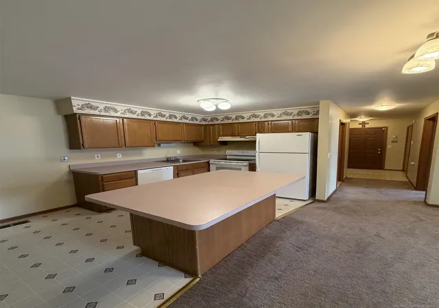 Photo 5 of Condo for sale at 15246 Ashley Ct #14, 2, Macomb, MI 48044 | MLS# 50215020 | Listing updated on 2026-07-18