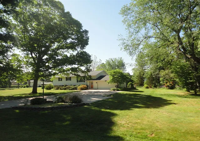 5th image of 8711 Riverbend Dr, South Haven, MI 49090 | MLS# 70541333