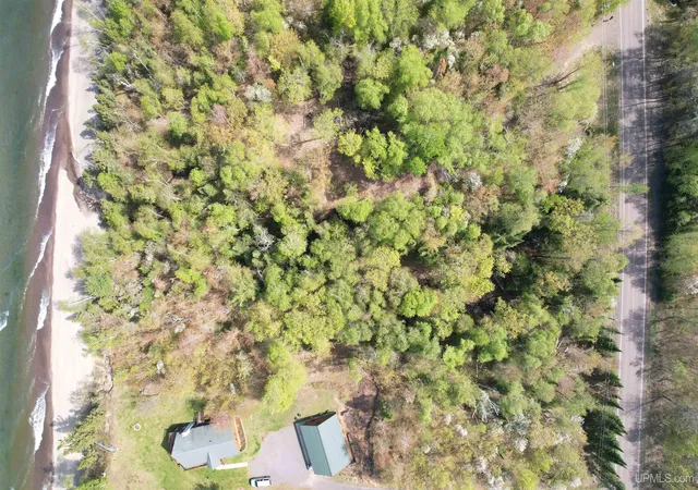 Homes for sale in Hancock, MI | Tbd Lakeshore Dr, Hancock, MI 49930 | MLS# 50210234