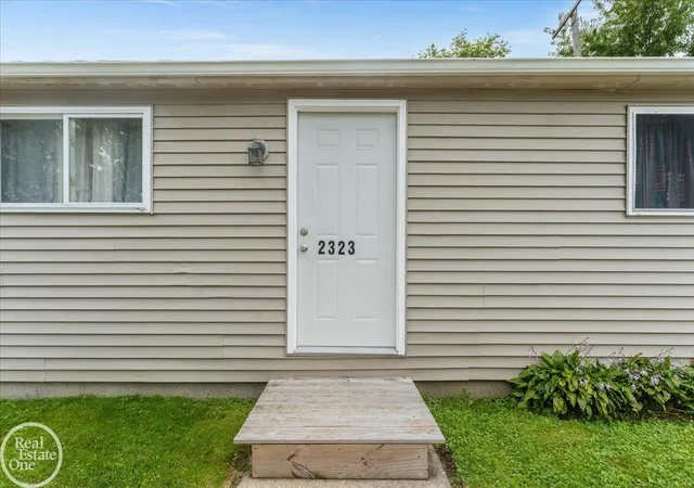 Photo 2 of Sale Pending at 2321 2323 15th Street, Port Huron, MI 48060 | MLS# 50219060 | Listing updated on 2026-09-01