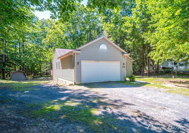 2nd image of 4561 N Pine Ave, Mears, MI 49436 | MLS# 70541777
