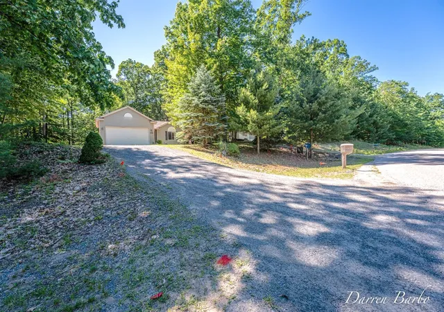 3rd image of 4561 N Pine Ave, Mears, MI 49436 | MLS# 70541777