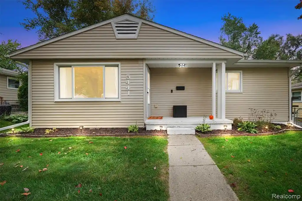 Photo 1 of Single family home for sale at 5441 Military Ave, Brighton, MI 48116 1915 | MLS# 61038676 | Listing updated on 2026-10-16