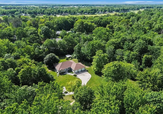 2nd image of 1301 Janice Ln, Beaverton, MI 48612 | MLS# 50212788