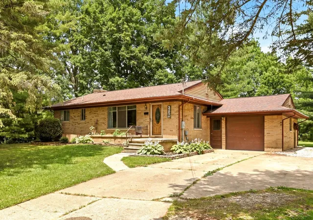 Homes for sale in Mount Morris, MI | 335 Walnut Street Street, Mount Morris, MI 48458 | MLS# 50213598