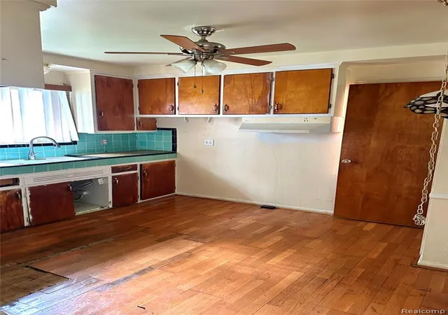 5th image of 19394 Riverview St, Detroit, MI 48219 | MLS# 60924991