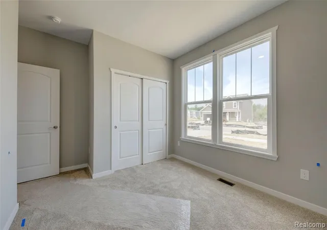 4th image of 659 Round Rock Dr, Howell, MI 48843 | MLS# 61004307
