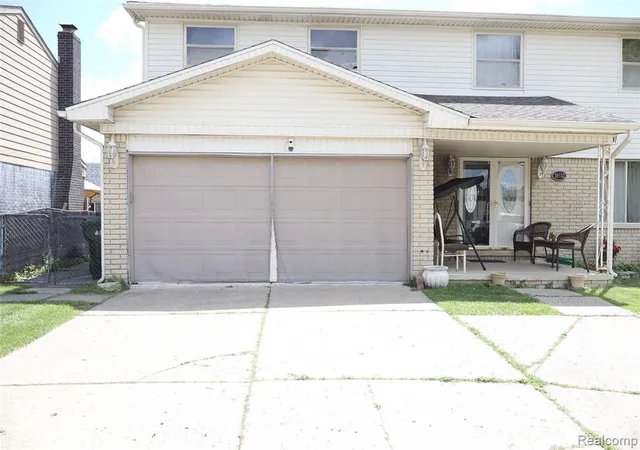 Photo 3 of Single family home for sale at 39552 Forbes Dr, Sterling Heights, MI 48310 2507 | MLS# 61004774 | Listing updated on 2026-09-13