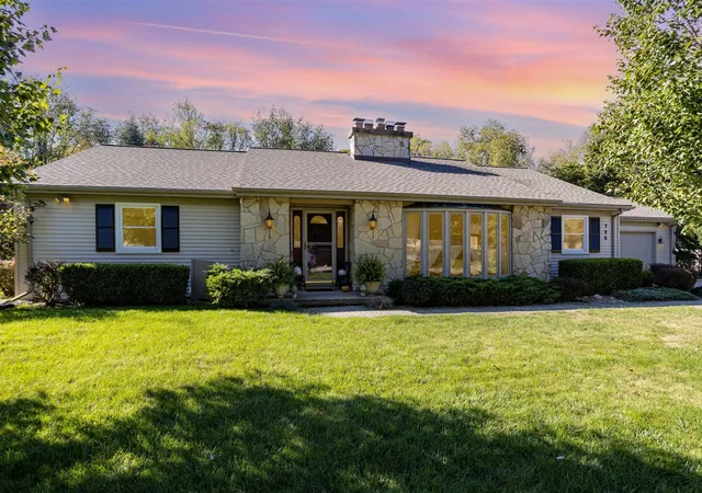 1st image of 725 Wright Ln, Marshall, MI 49068 | MLS# 70496947