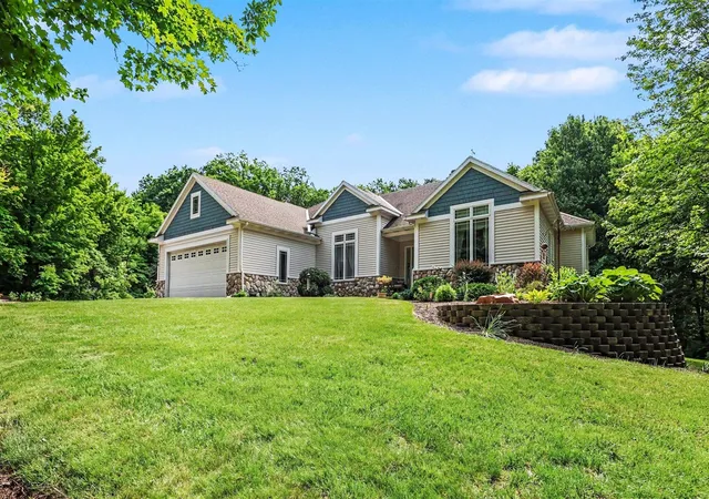 Homes for sale in Marne, MI | 2844 Bunker Hill Dr, Marne, MI 49435 | MLS# 70537961
