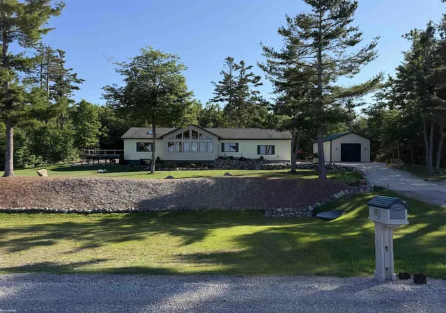 Homes for sale in Ocqueoc, MI | 22870 Us 23 Hwy, Ocqueoc, MI 49759 | MLS# 50214146