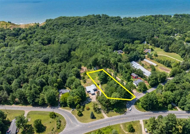 Homes for sale in South Haven, MI | 19138 77th St, South Haven, MI 49090 | MLS# 70511307