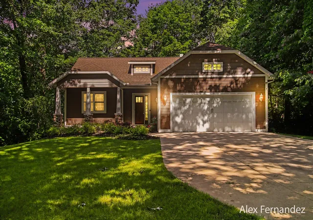 Homes for sale in Saugatuck, MI | 6288 Hawthorne Ct, Saugatuck, MI 49453 | MLS# 70511648