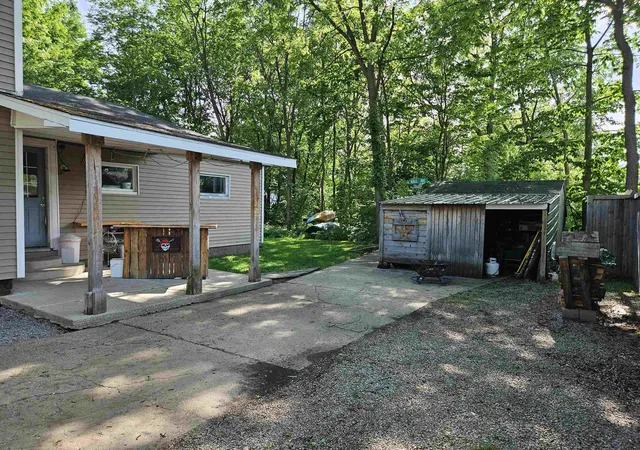 Photo 3 of Single family home for sale at 108 S Huron, Lake City, MI 49651 | MLS# 80069665 | Listing updated on 2026-06-17