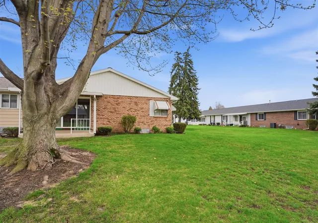 Photo 3 of Sale Pending at 5786 Leisure S Dr #193, Grand Rapids, MI 49548 | MLS# 70525420 | Listing updated on 2026-06-25