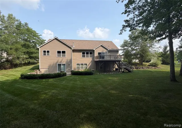 Photo 3 of Sale Pending at 7876 Donegal Ct, Fenton, MI 48430 4808 | MLS# 61023577 | Listing updated on 2026-09-03