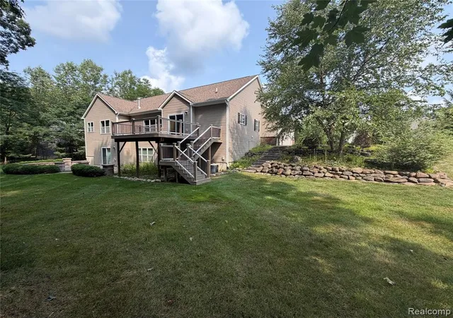 Photo 3 of Sale Pending at 7876 Donegal Ct, Fenton, MI 48430 4808 | MLS# 61023577 | Listing updated on 2026-09-03