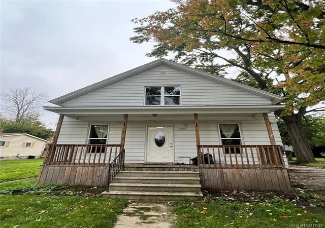 1st image of 1720 N Oakley St, Saginaw, MI 48602 | MLS# 60399782