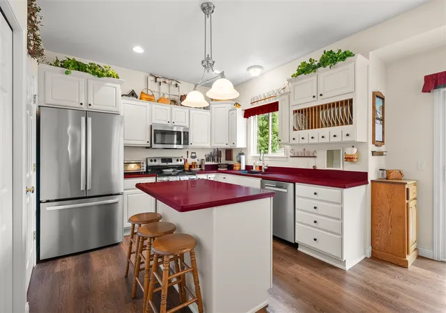 Photo 3 of Sale Pending at 5836 Tradewind Dr, Portage, MI 49024 | MLS# 70547868 | Listing updated on 2026-08-27