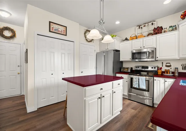Photo 4 of Sale Pending at 5836 Tradewind Dr, Portage, MI 49024 | MLS# 70547868 | Listing updated on 2026-08-27