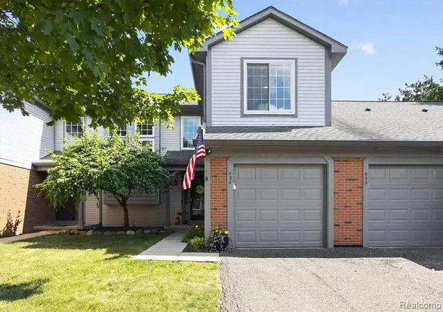 1st image of 532 Winwood Cir, Walled Lake, MI 48390 | MLS# 61009514