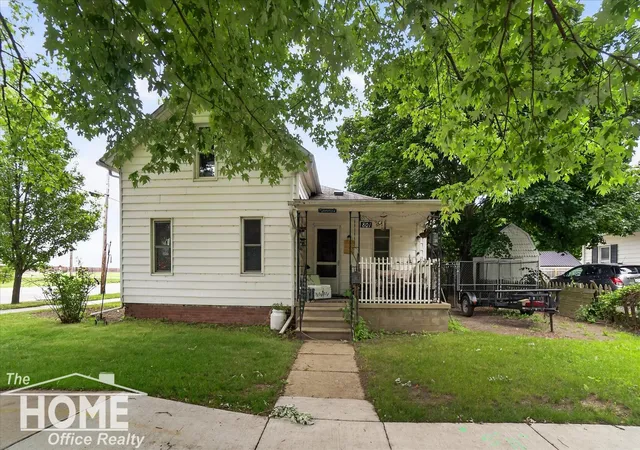 Homes for sale in Owosso, MI | 801 Michigan Ave, Owosso, MI 48867 | MLS# 50212729