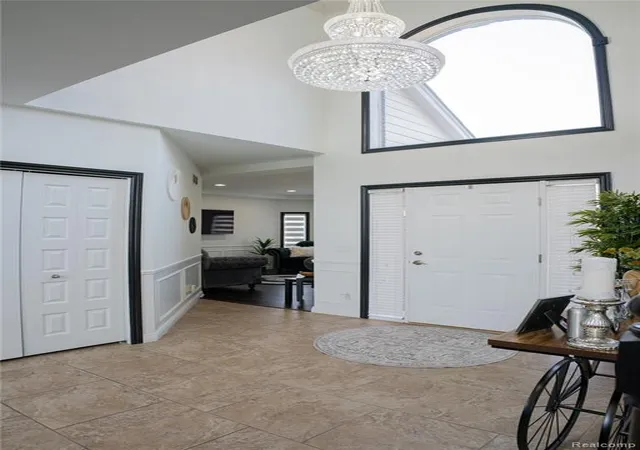 3rd image of 18424 Opal Dr, Macomb, MI 48042 | MLS# 61020936