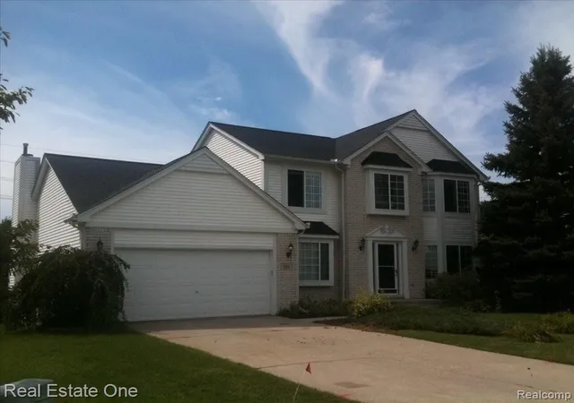 1st image of 957 Meadowbrook Wy, Milford, MI 48381 2674 | MLS# 61002255