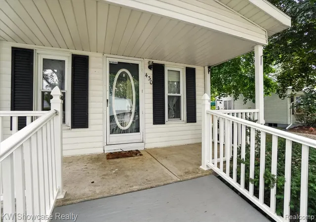5th image of 430 Power St, Fowlerville, MI 48836 | MLS# 61022424