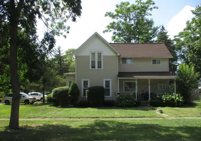 Photo 1 of Multi family home for sale at 242 S East St, Vassar, MI 48768 | MLS# 50198511 | Listing updated on 2026-08-20