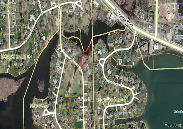 2nd image of 3306 Indianview Dr, Waterford, MI 48329 | MLS# 61022138
