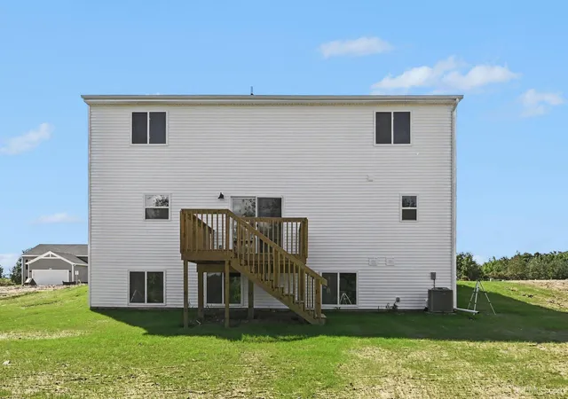 Photo 2 of Single family home for sale at 523 S 32nd St, Escanaba, MI 49829 | MLS# 50220058 | Listing updated on 2026-08-27