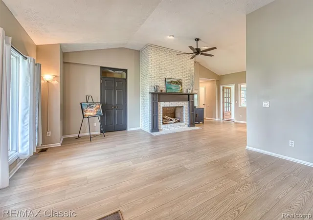 Homes for sale in Whitmore Lake, MI | 428 E Shore Dr, Whitmore Lake, MI 48189 | MLS# 60987017