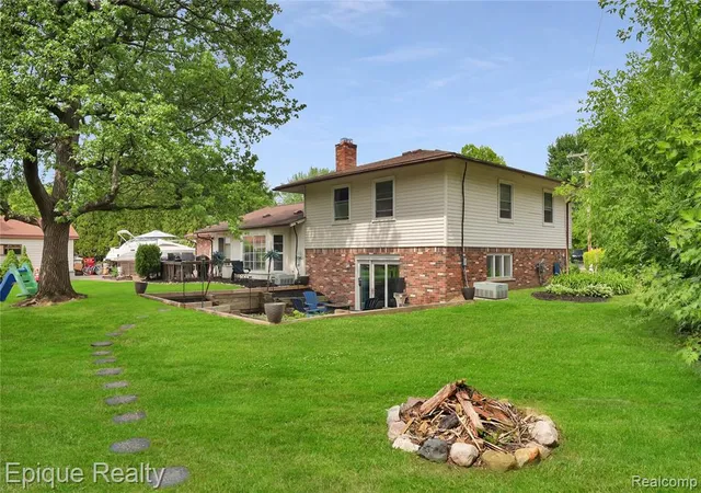 35th image of 38243 Jonathan St, Clinton Township, MI 48036 | MLS# 60999457
