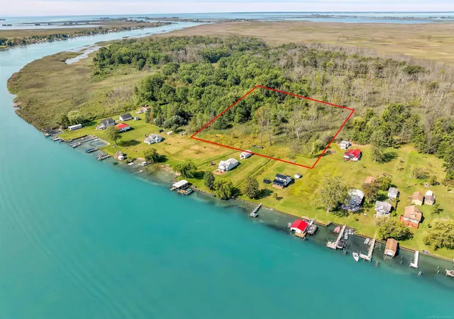 Homes for sale in Algonac, MI | 00 Dickinson Is, Algonac, MI 48001 | MLS# 50194093