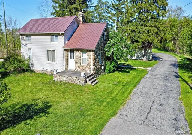 Homes for sale in Ortonville, MI | 1717 S Sashabaw Rd, Ortonville, MI 48462 | MLS# 60970240
