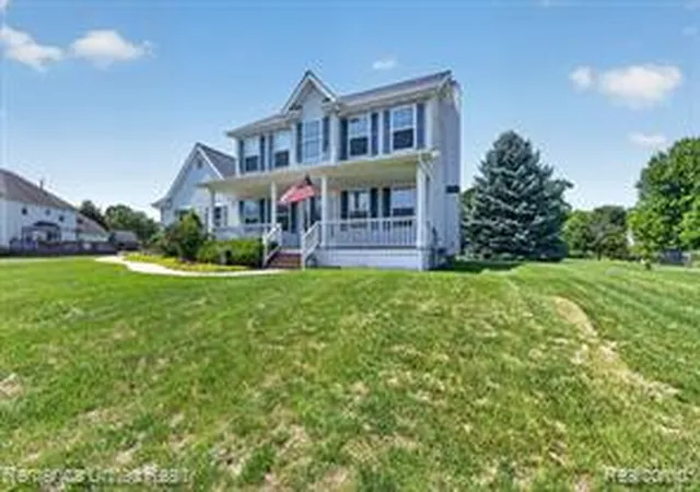 Homes for sale in Linden, MI | 14458 Oak Leaf Trl, Linden, MI 48451 | MLS# 61009801