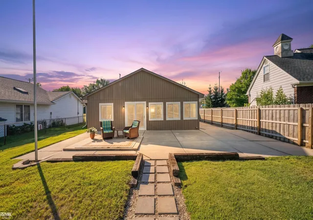 Photo 1 of Single family home for sale at 27401 S River Rd, Harrison Township, MI 48045 | MLS# 50217808 | Listing updated on 2026-08-13