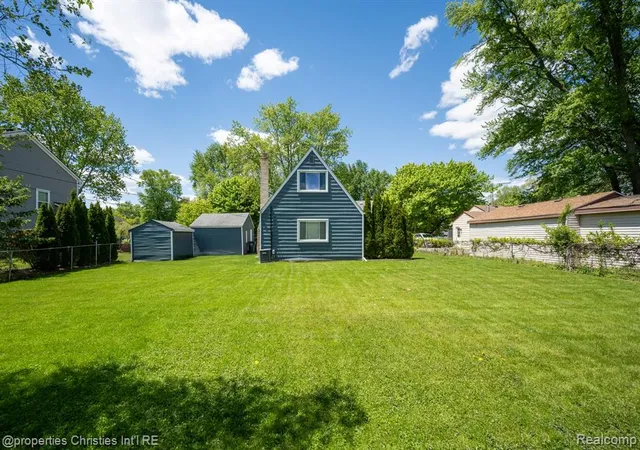 Homes for sale in Plymouth, MI | 9034 Elmhurst Ave, Plymouth, MI 48170 | MLS# 61001040